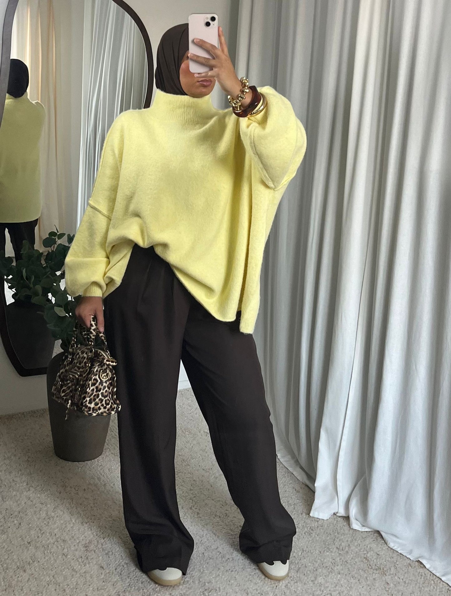 Pull Lola
