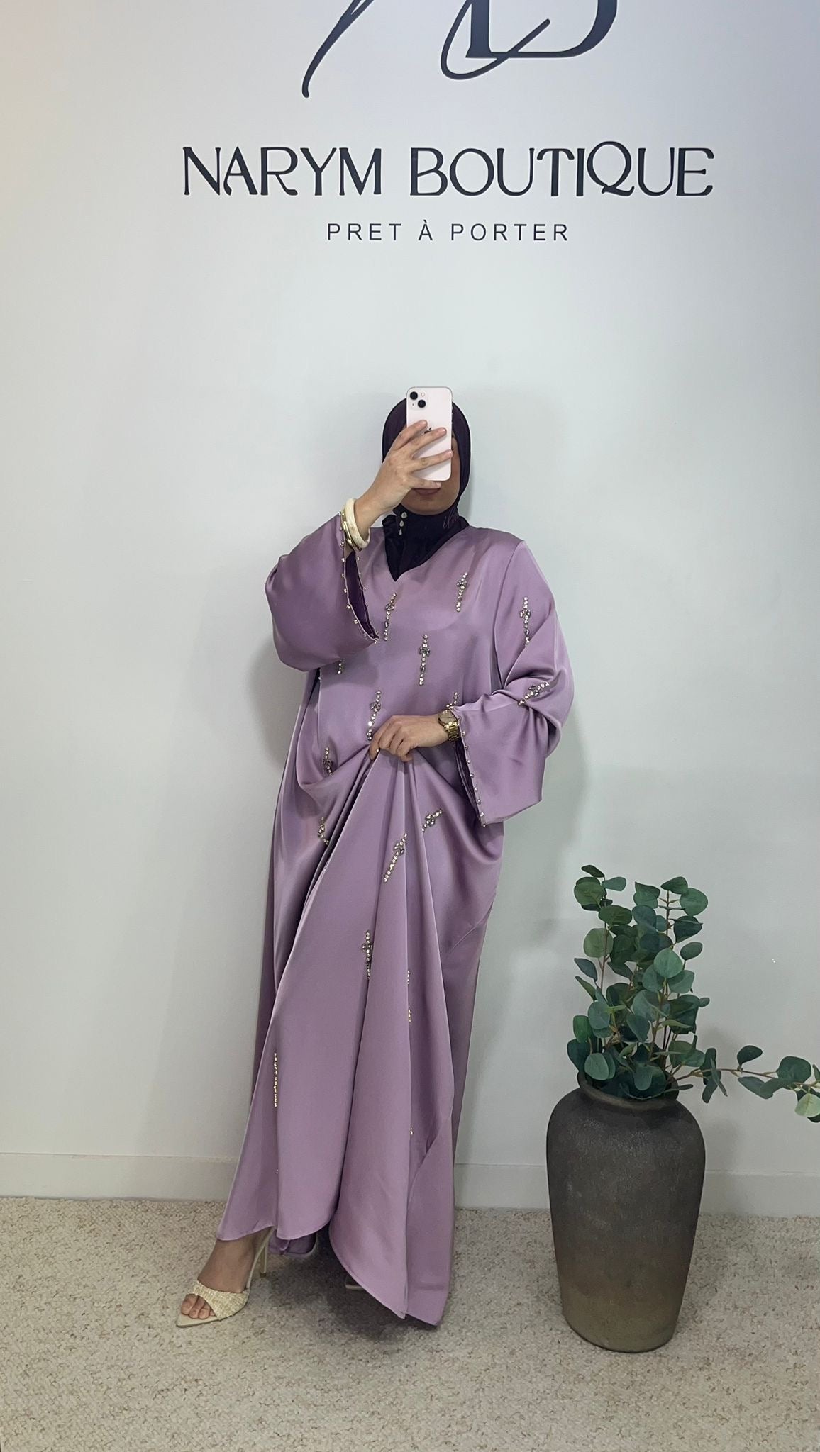 Abaya Bella