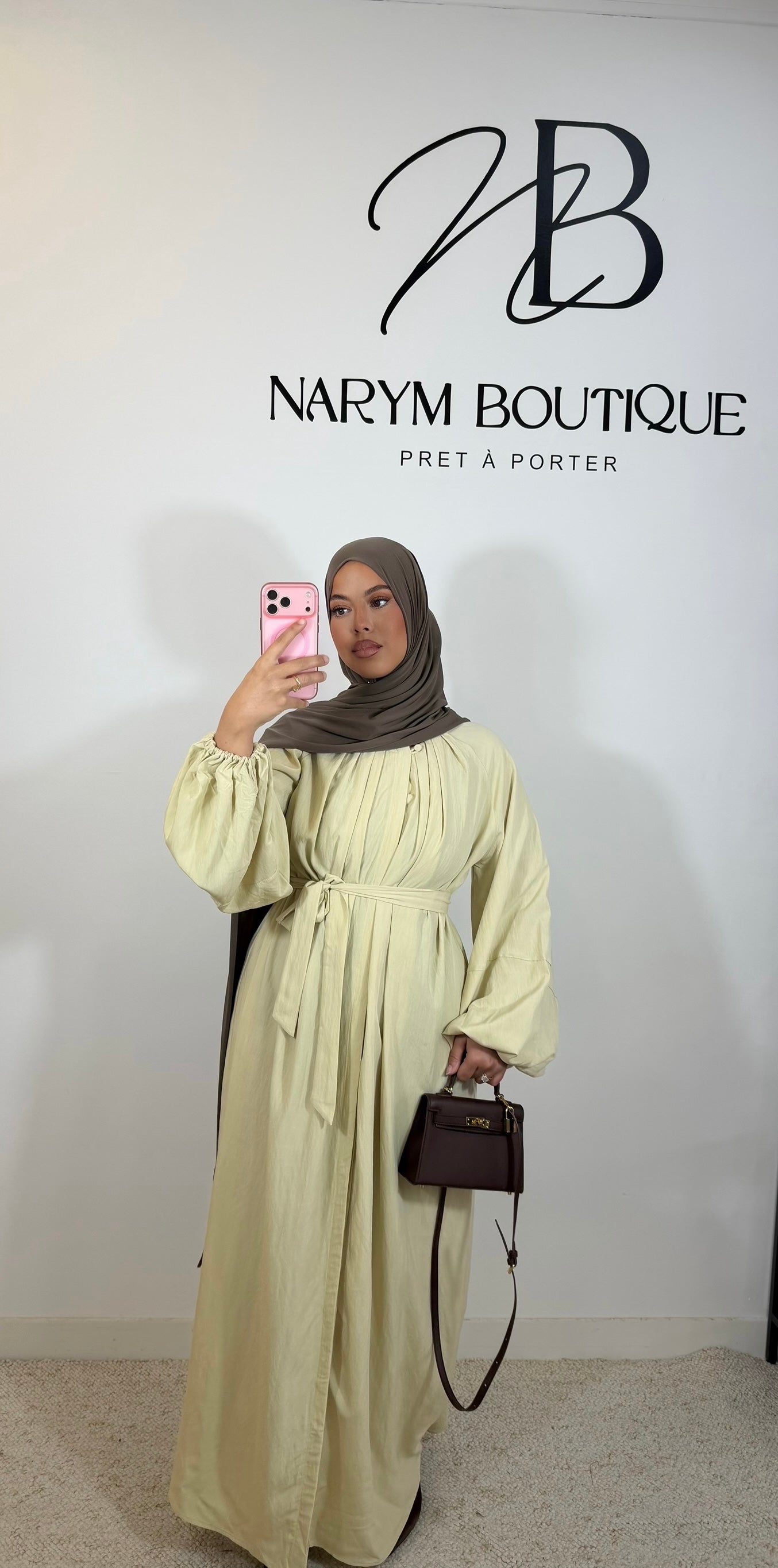 Robe Hidaya