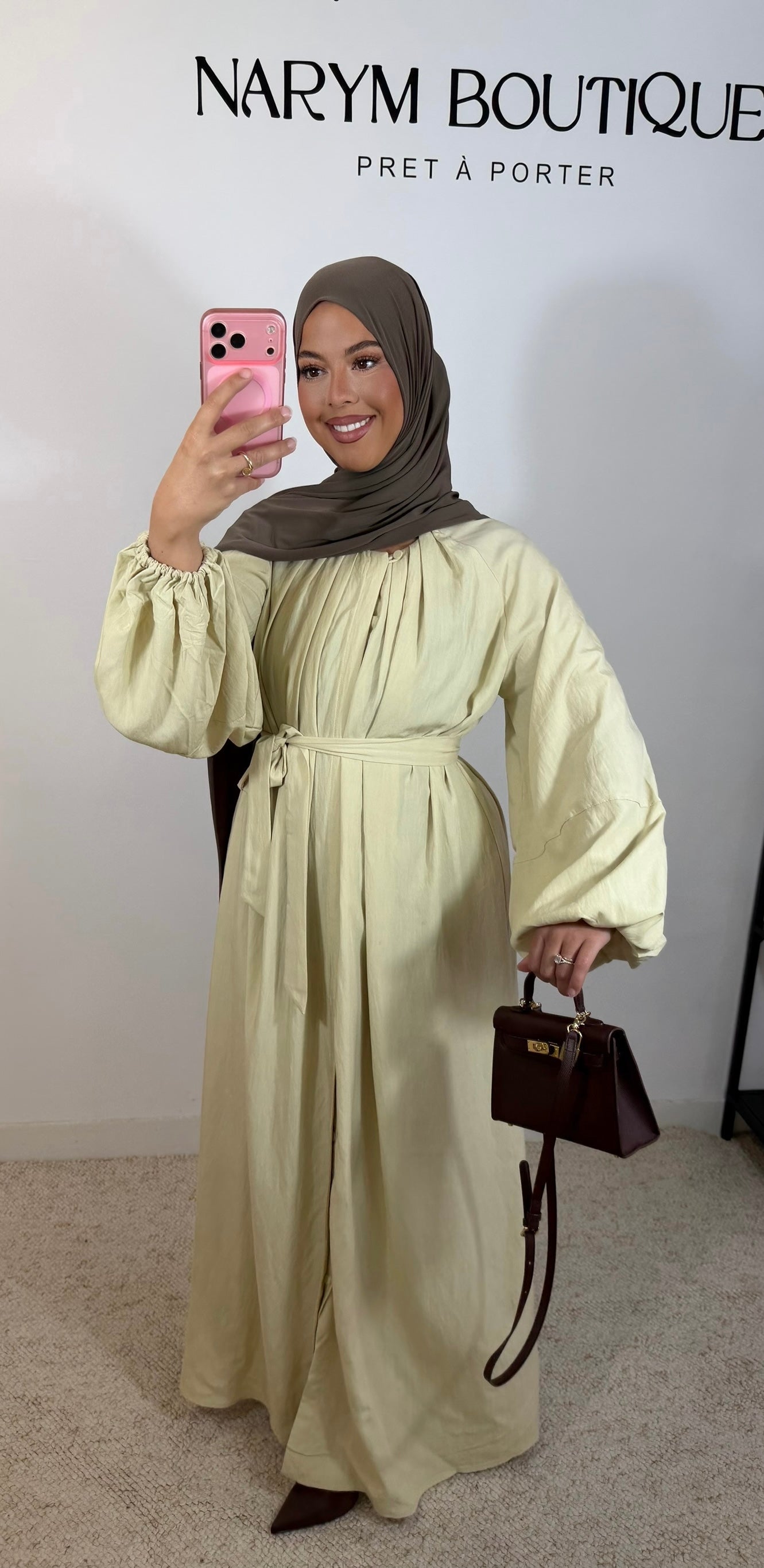 Robe Hidaya