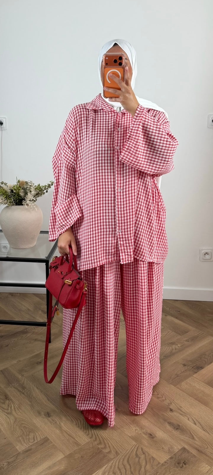 Ensemble à carreaux