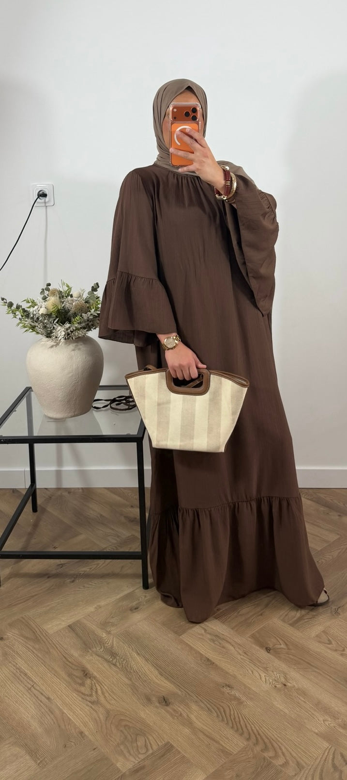Robe Amira